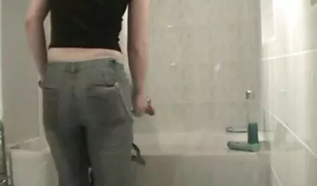 Une maman japonaise site film porno streaming séduit un garçon