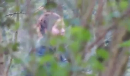 Latina baisée dans la salle film porno complet streaming gratuit de bain avant d'aller travailler