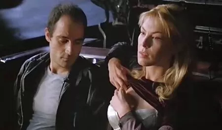 Sensuelle sucer la vidéo porno en streaming bite et la chatte