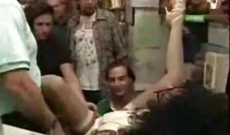 2 lesbiennes sexy baisent sur un bateau film x streaming amateur