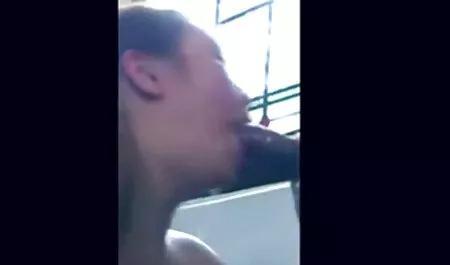 putain de pieds vidéo x streaming gratuit