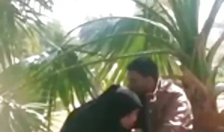 Couple baise sur film porno en streaming vf la plage