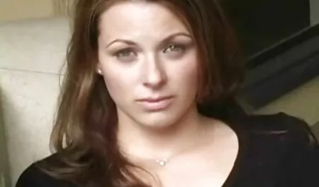 Belle blonde porno streaming gratuit se fait baiser