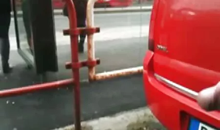 La salope britannique Keira reçoit un massage puis un DP film porno complet streaming