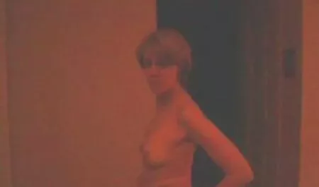 Salope de garage latine film x gratuit en streaming