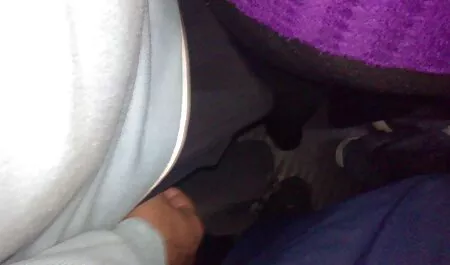 Horny film streaming porno complet lesbiennes léchant la chatte.