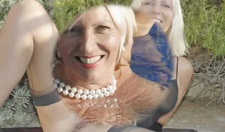 Énorme poitrine de sperme porno streaming gratuit Dumster 1