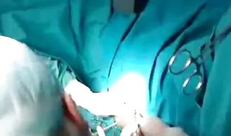 MILF sexy prend une video x en streaming gratuit grosse bite