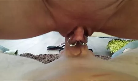 Une esclave milf s'habitue à plusieurs grosses bites film porno français streaming gratuit noires.